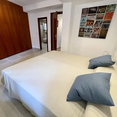 Apartamento En El Puerto Con Terraza Apartment *