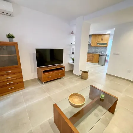 Apartamento En El Puerto Con Terraza *